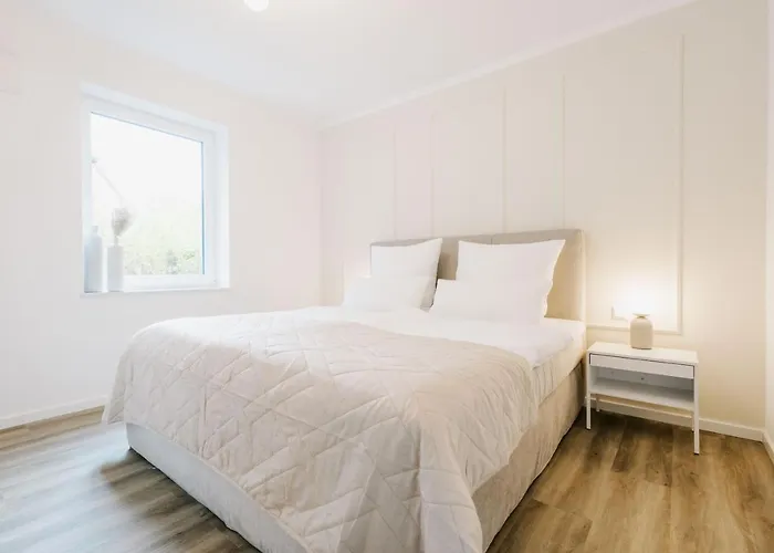 Küsten De - 3 Seitliche Deichlage, Terrasse, 53qm Greetsiel